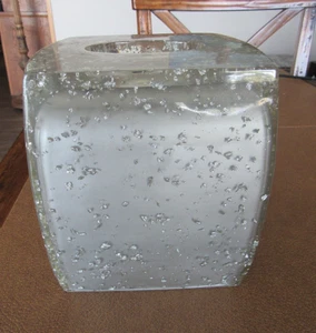 Nicole Miller NY, copertina scatola di fazzoletti, fiocco argento e lucite acrilica trasparente, 6,5 x 5,5 - Foto 1 di 5