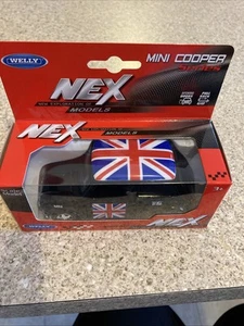 Welly Nex Mini Cooper Series Model Car. Union Jack Roof Red - Picture 1 of 4