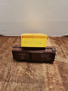 Vintage Roundhouse B21 HO 40' Milkw Olympian Diecast Box car kit Built 50s - Picture 1 of 16
