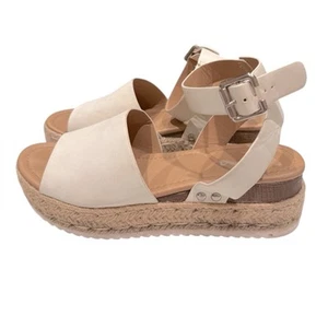 Soda Shoes Womens Size 9 Topic Platform Sandals Tan White - Picture 1 of 5