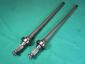 MG MGB ('65-'80) - Rear Tube Axle Shaft Set, Disc Wheel- Excellent, Original - Foto 1 di 6