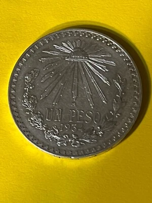 MEXICO UN PESO 1934 SILVER 720 FREE SHIPPING - Image 1 of 4