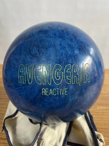 VINTAGE Ebonite 14lb Avenger Bowling Ball - Pearl Blue w/ Ball Buffer/Holder - Picture 1 of 7