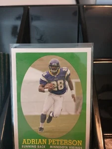 2007 Topps Football Turn Back the Clock ADRIAN PETERSON RC #9! VIKINGS! - Picture 1 of 2