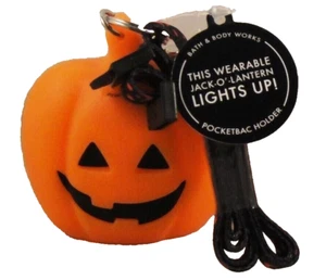 Bath & Body Works 2023 JACK-O-LANTERN PUMPKIN Light-Up PocketBac Halter SCHLÜSSELBAND - Bild 1 von 1