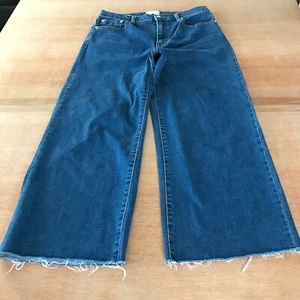 Unpublished Greta Jeans Women 30 Blue High Rise Wide Leg Raw Hem Dark Wash - Picture 1 of 13