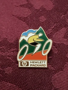 Pin's Pins Pin Enamel 14 A.Bertrand Cyclisme Informatique HEWLETT PACKARD "HP"  - Picture 1 of 3