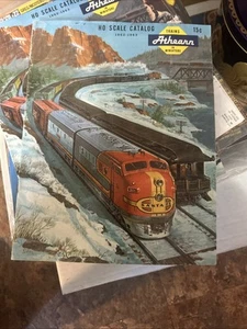2 1962 1963 ATHEARN HO Train CATALOG Dampflok Santa Fe Diesel Güterwagen - Bild 1 von 4