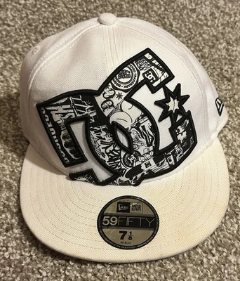 DC Shoes Hat Cap Fitted Mens 7 1/8 Blk/White New Era 59Fifty Graphic Skateboard - Image 1 of 4