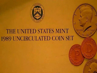 1989 U.S Mint ORIGINAL GOVERNMENT PACKAGING - Image 1 of 3