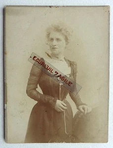 PHOTO 1896 JEUNE FEMME AUGUSTINE MARIE BAERDEMAEKER DE LOR BRUXELLES BELGIQUE - Imagen 1 de 2