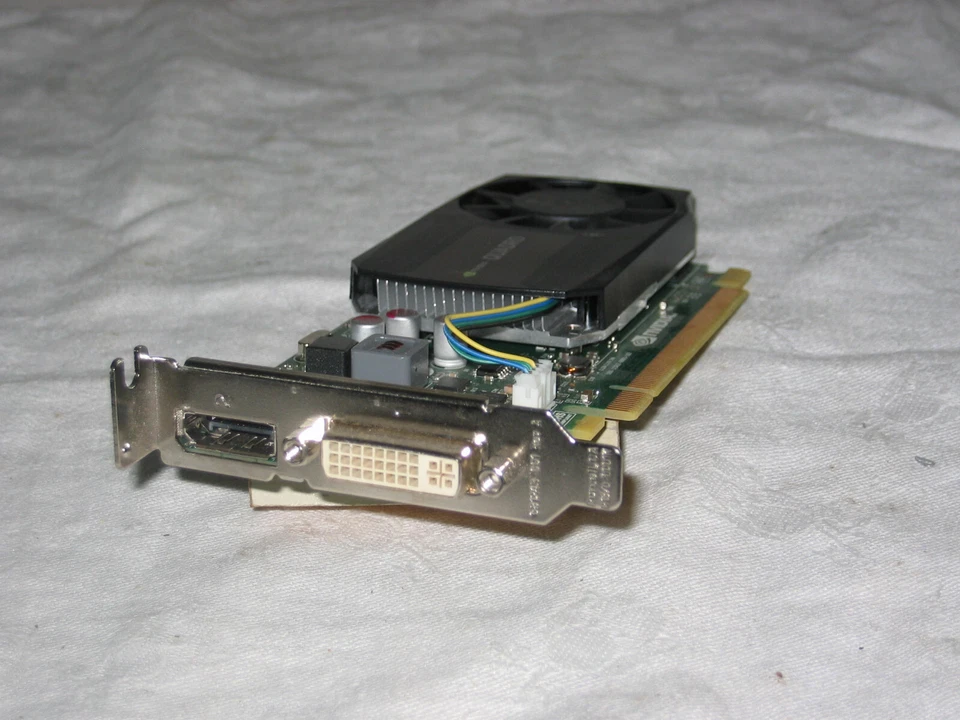 Nvidia Quadro K620 2GB Dell JGN28  HP 765898 Graphics Video Card DVI DisplayPort - Image 1 of 1