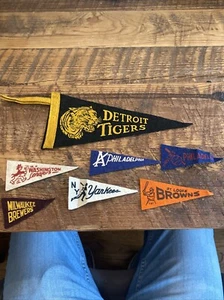 6 Vintage 1940s Small Baseball Felt Pennant  3". Senators, Philadelphia, Yankees - Picture 1 of 6