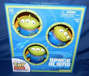 Disney Pixar Toy Story Space Aliens 3 Pack Collection Pizza Planet NEW Sealed - Picture 1 of 12