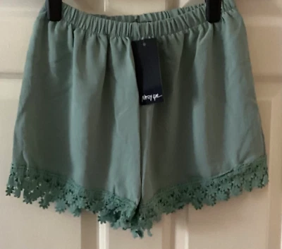 NASTY GAL - Sage / Herb Green Lace Trim Shorts Size 10/12 - BNWT - Image 1 of 4