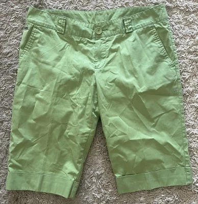 LACOSTE green long shorts 38 6 Small S - Image 1 of 4