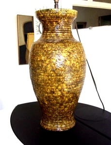 Großer Lampenfuß aus Sandstein von ACCOLAY - Bild 1 von 6