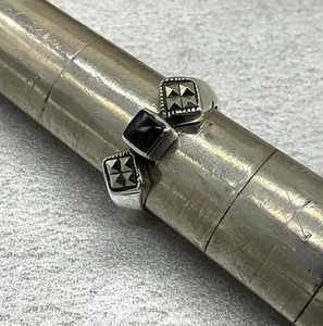 Vintage Sterling Silver Ring Modernist Design Hematite & Onyx Geometrical - Picture 1 of 6