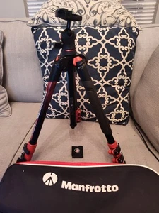 Manfrotto beFree MKBFRA4RD-BH Compact Tripod With Carrying Bag - Picture 1 of 6