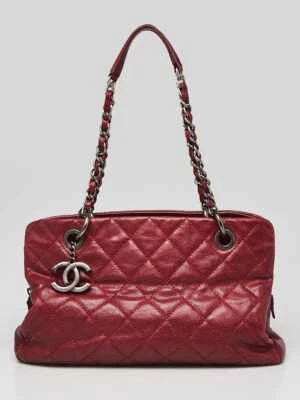 Bolso de Mano Chanel Rojo Oscuro Acolchado Cuero Caviar Crave Shopping Foto 1 de 4
