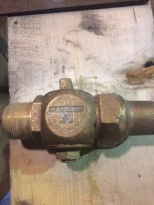 Mueller Brass 1 1/4 Inch Corp Stop Valve Flare - Picture 1 of 3