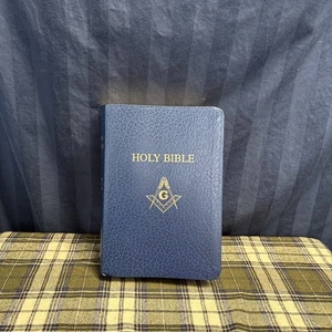 The Holy Bible Master Mason Edition (Blue Leather Cover, 1991) Heirloom Q6 - Picture 1 of 16