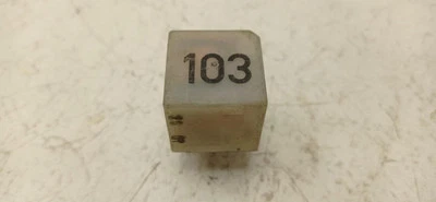 357911253 Rele para VOLKSWAGEN PASSAT VARIANT (3A5) * 97273 - Imagen 1 de 3