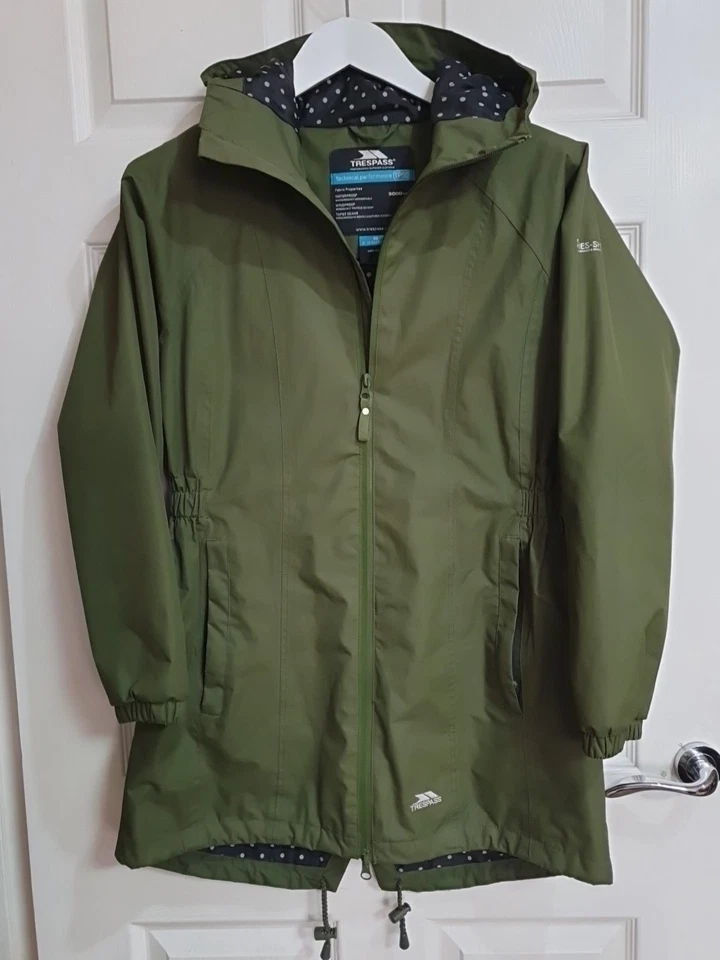 womens Trespass Jacket Raincoat UK 10  TP50 Tres-shield Green - Image 1 of 4