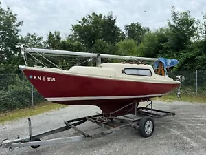 Segelboot Dehler Varianta K4 + Trailer und Zubehör - Bild 1 von 5