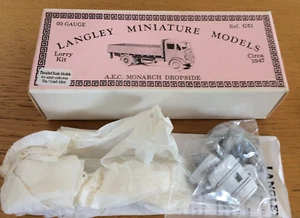 OO Langley Miniature Models boxed kit G51 A.E.C. Monarch Dropside lorry 1947 - Picture 1 of 1