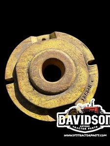 John Deere 40 S U rear wheel weight M2292T single weight Antique Tractor - Picture 1 of 9