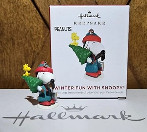 NEW Hallmark 24th WINTER FUN WITH SNOOPY 2021 Miniature Peanuts Gang NIB - Picture 1 of 9