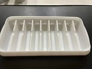 Ice Cube Tray for Water Bottles - Picture 1 of 4