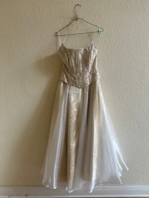 Corsage - Kleid;  Standesamt, Hochzeit, Brautkleid, Abendkleid Gr. 36 - Bild 1 von 4