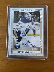 Devon Levi 2023-24 Upper Deck Series 1 O-Pee-Chee Glossy Gold R-6