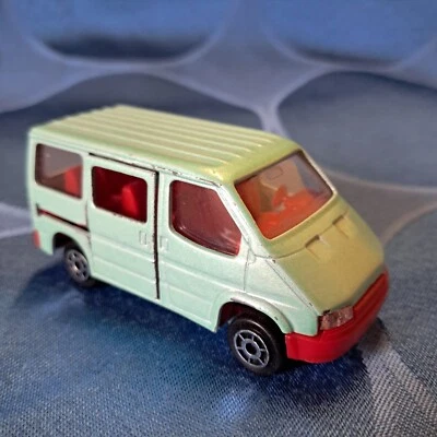 Modellauto MAJORETTE Ford Transit 243 1:60 Schiebetür - Bild 1 von 4