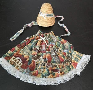 Concrete Goose Outfit Village Buildings Dress And Straw Hat - Picture 1 of 8