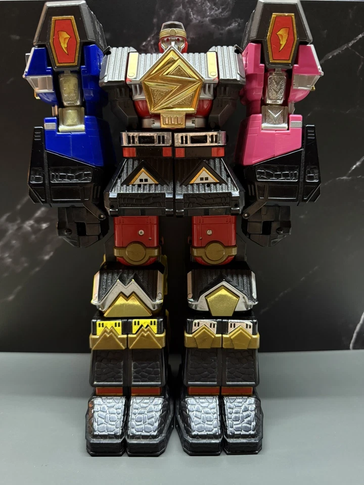 Bandai Mighty Morphin Power Rangers Deluxe DX Shogun Megazord 1995 de colección Foto 1 de 4