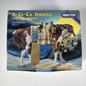 Cavallo famiglia porcellana Breyer Si-Ce-Ca Shon’ge pony indiano nativi americani 1998 - Foto 1 di 11
