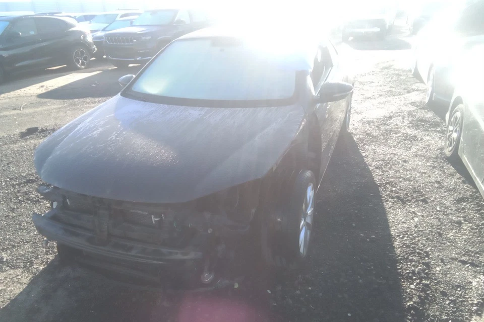 2012 Volkswagen EOS 2.0L Engine Motor OEM 59K Miles - LKQ441148772 - Image 1 of 4