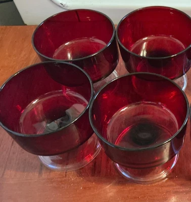 Cuatro (4) Cristalería Sherbet Rojo Rubí Arándano Luminarc Durand Francia De Colección COMO NUEVA Foto 1 de 4