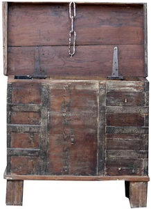 Antike Truhe / Holztruhe im Kolonialstil - Modell 5 - 60*67*36 cm - Bild 1 von 3