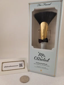 Too Faced Mr. Chiseled Contouring Blending Brush Brand New In Box - Picture 1 of 3