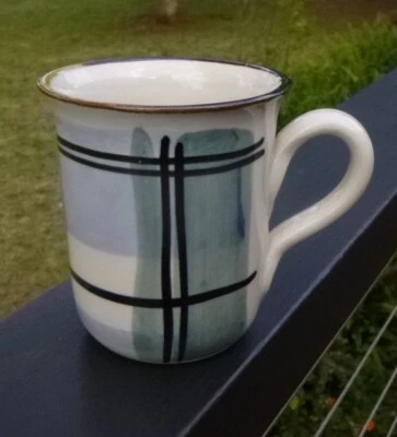 Vintage Robert Gordon Australia Pottery 230ml Coffee Tea Mug *Blue / Green Check - image 1 of 4