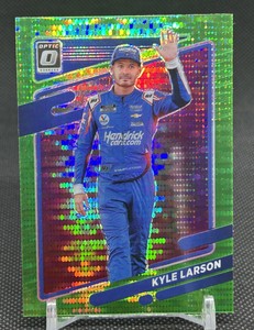 2022 Donruss Racing Optic Kyle Larson Lime Green Pulsar Prizm #19
