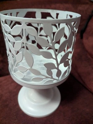 Bath And Body Works White Wild Flowers 3 Wick Candle Holder  - Image 1 of 4