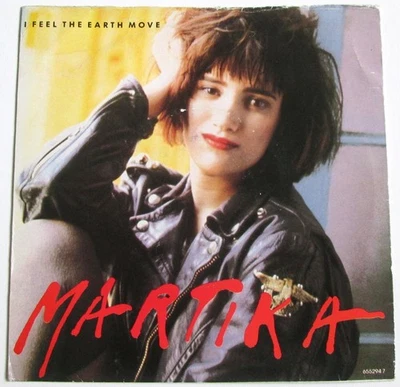 Martika - 7" UK 45 - I Feel The Earth Move - 1989 - CBS 655294 7 - P/S - VG/G+ - Image 1 of 3