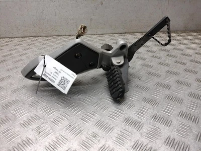 Triumph Tiger Explorer 1215 2013 montaje de suspensión de clavija delantera derecha Foto 1 de 4