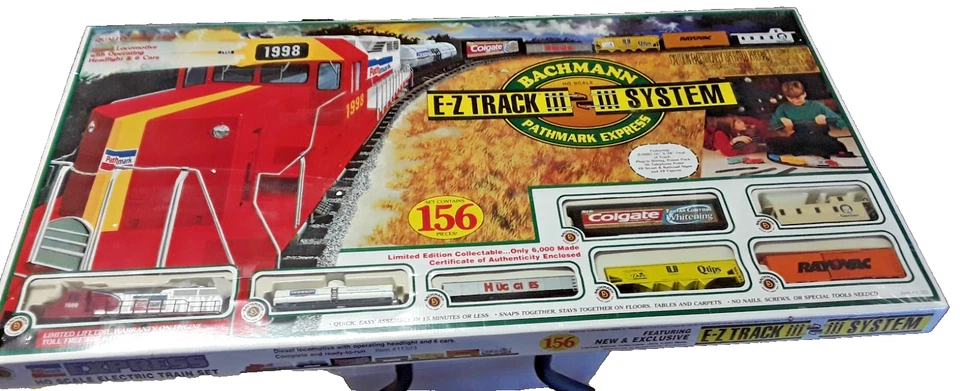 Bachmann HO Scale Pathmark Express Featuring E-Z Track System Train Set (HH-237 - Image 1 of 4