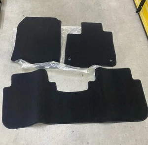 2023-2025 Honda CRV 3 Piece Black Carpet Floormat Set Open Bag 836003A0 A010M1 - Bild 1 von 11
